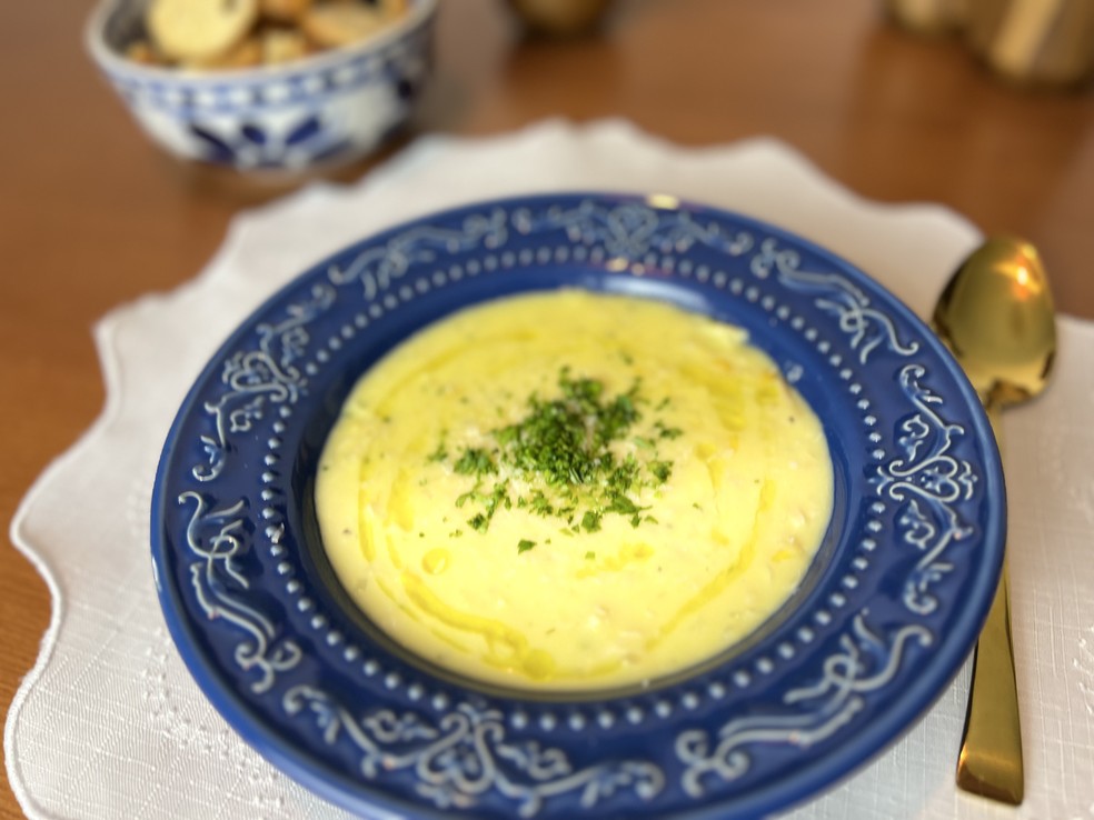Sopa Cremosa de Milho e Frango da Clarisse Duarte