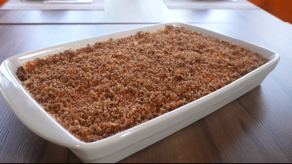 Aprenda a fazer a sobremesa 'Gelado Crocante'