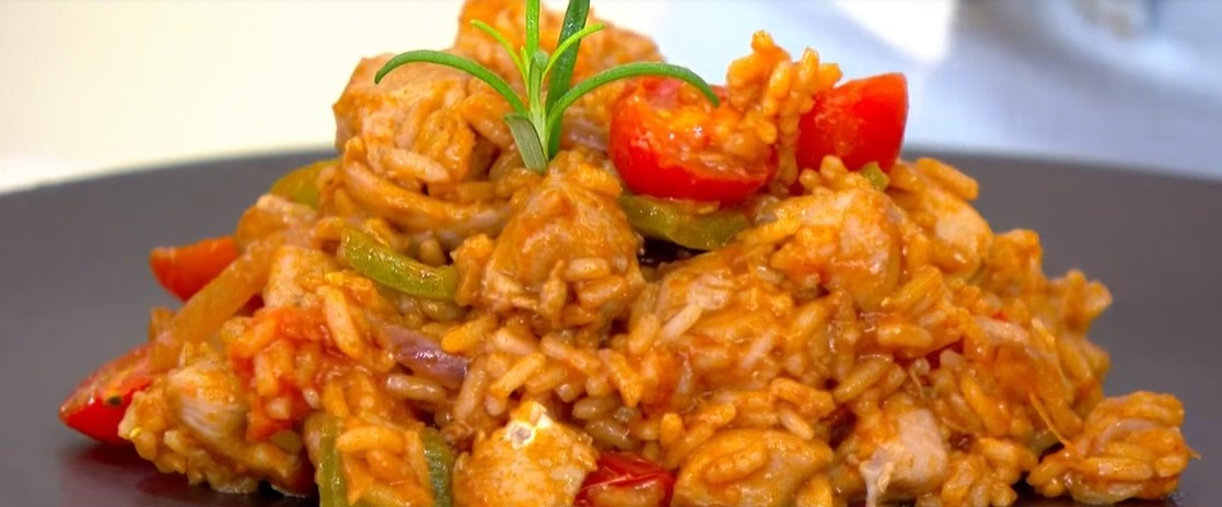 Arroz com frango, páprica e tomate | Receitas