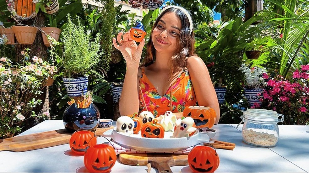 Bombom de marshmallow de limão — Foto: Larissa Soares