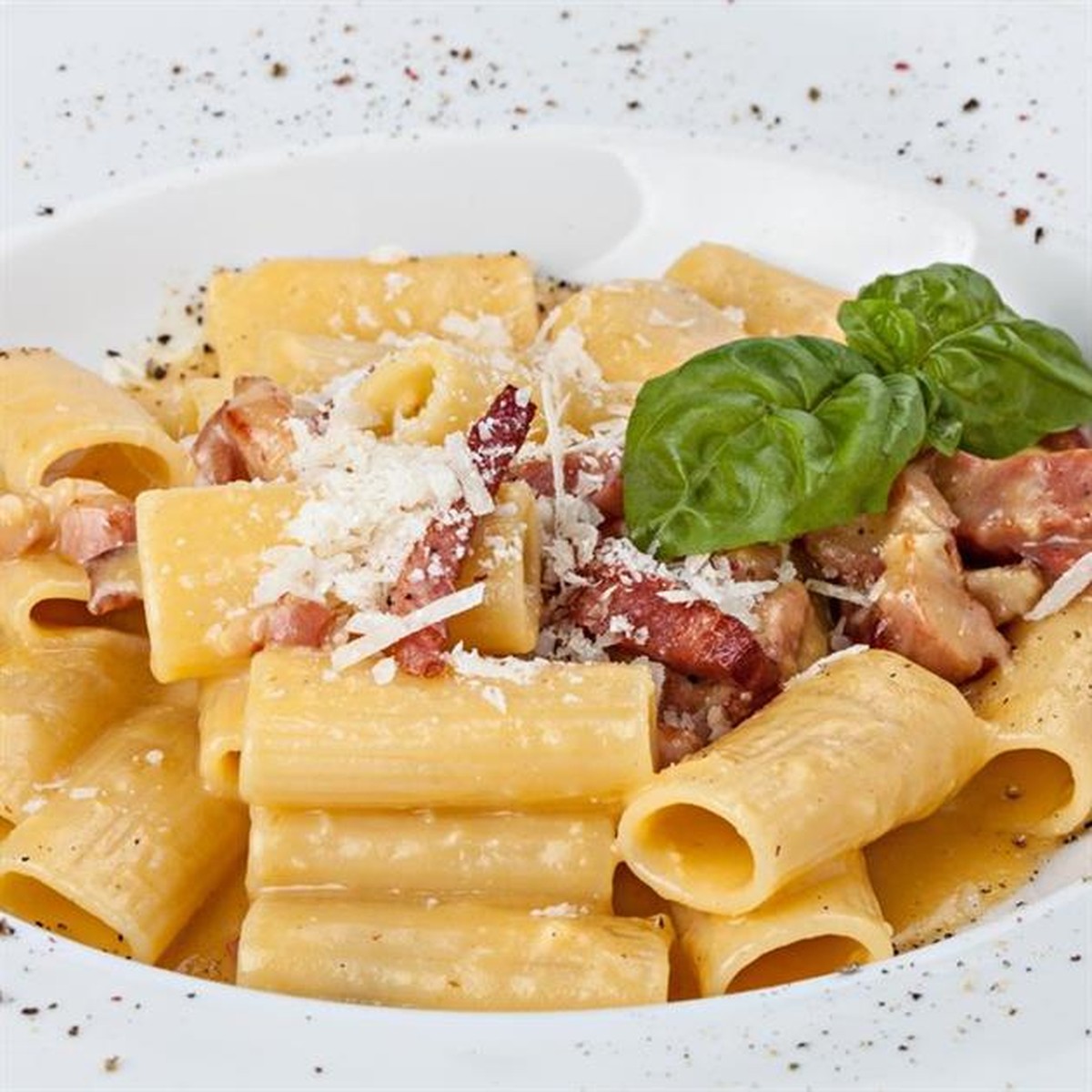 Descubra a Simplicidade da Deliciosa Receita de Rigatoni ao Sugo ...