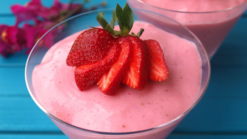 Aprenda a fazer uma deliciosa gelatina com leite condensado