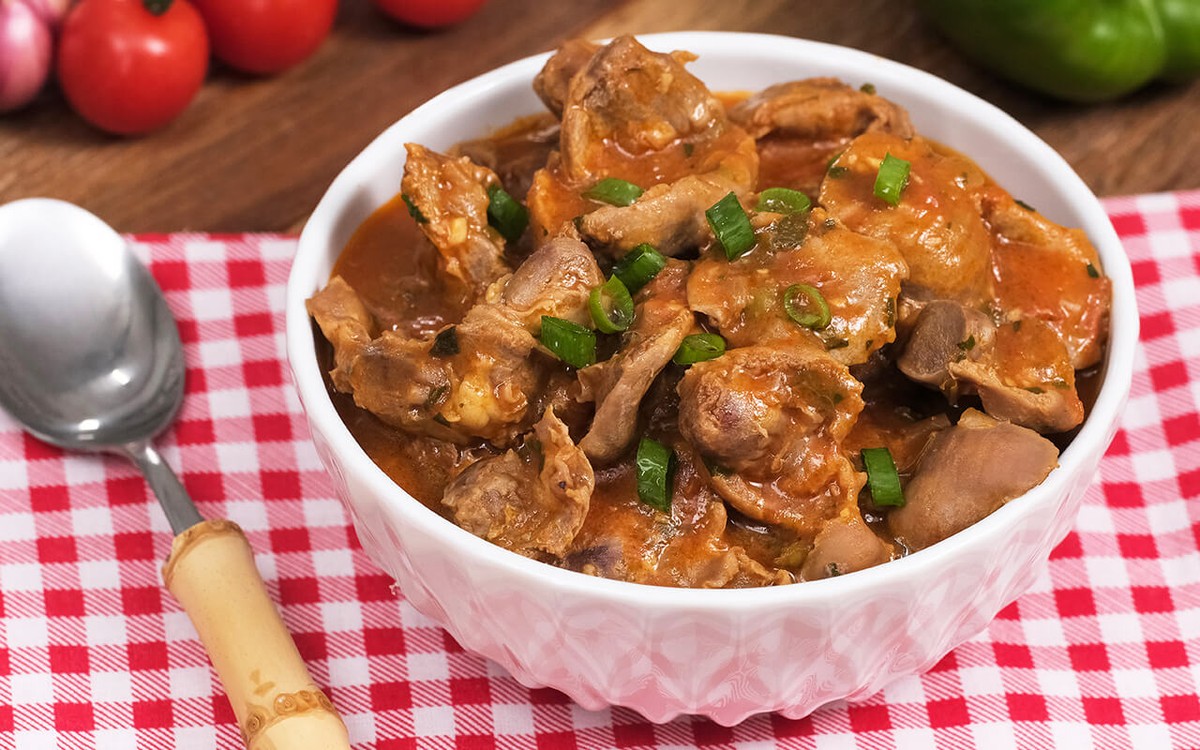 Moela de frango ao molho Aves Receitas