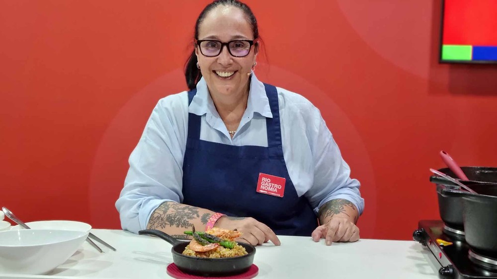 O que é jambalaya? Conheça a história do prato e aprenda receita da chef Paula Labaki