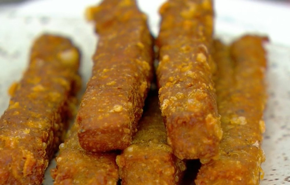 Palitos de frango com queijo