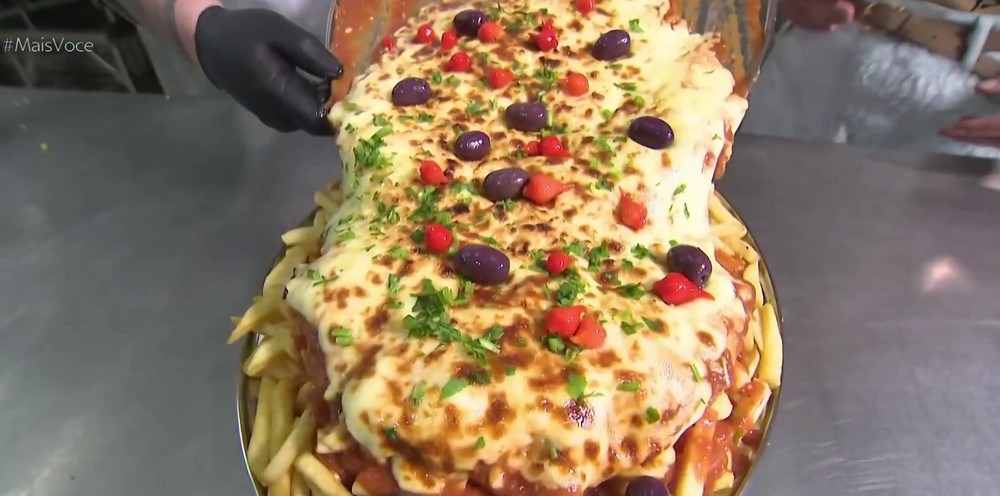 Parmegiana gigante do chef Gordão
