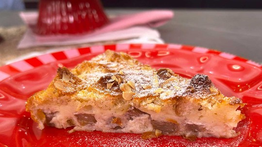 Torta de Maçã com Pão