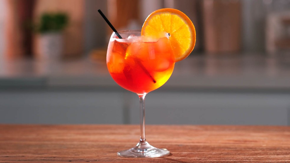 Aperol Spritz — Foto: Receitas