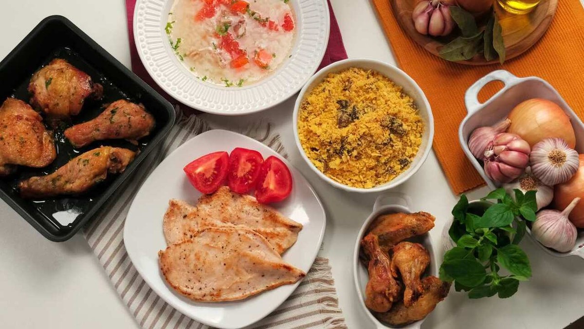 Frango inteiro: como cortar e cozinhar fácil - Receitas Práticas