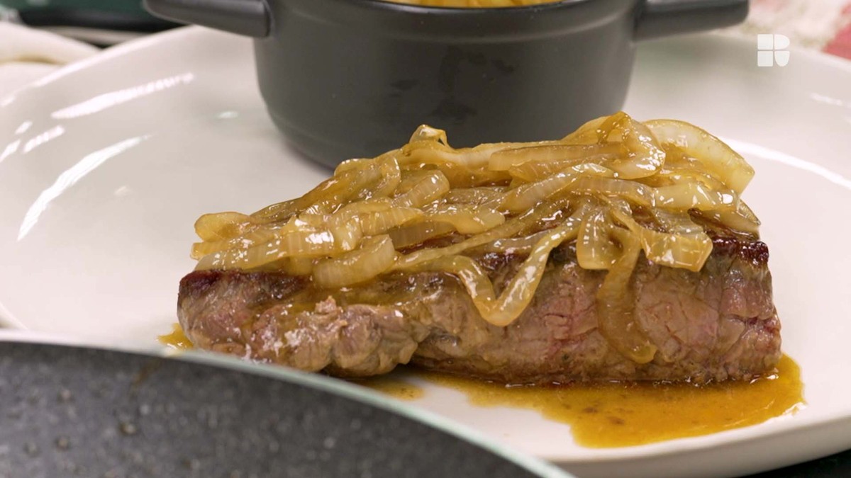 Bife acebolado | Carnes | Receitas