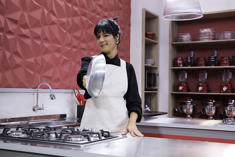 Manu Buffara: mentora do The Taste diz como dar um punch nas suas receitas