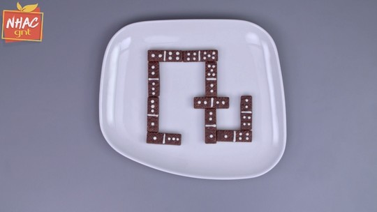 Biscoito de chocolate em formato de dominó - Programa: Fazendo a Festa 
