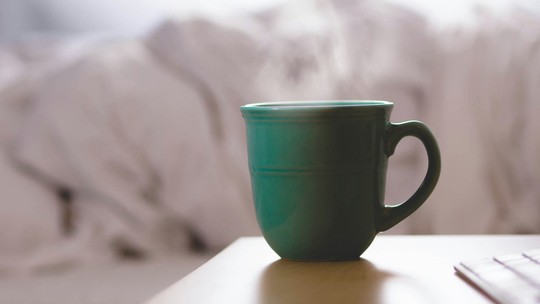 Qual o melhor chá para dor de garganta?  - Foto: (Reprodução / Unsplash)