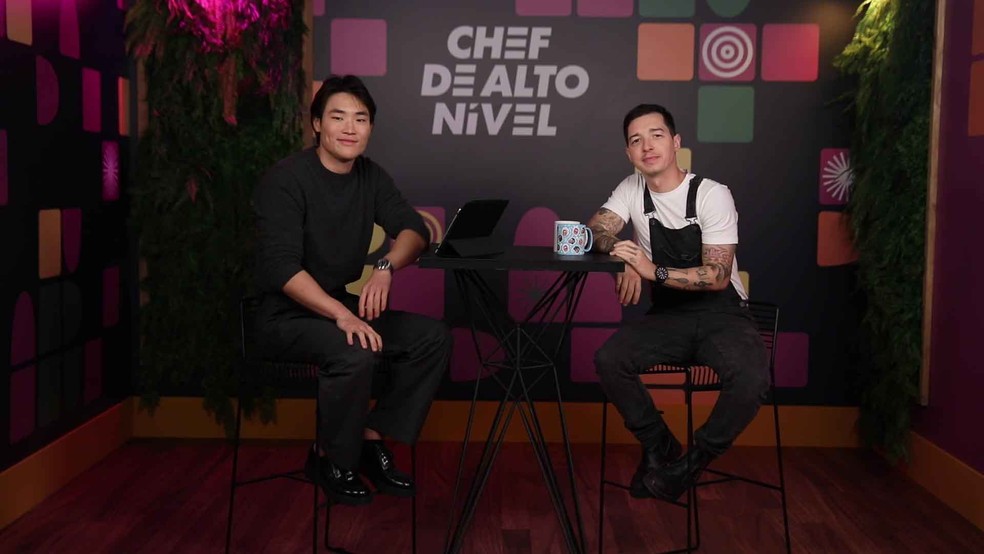 Arthur Paek recebe Ícaro Conceição no Papo de Alto Nível — Foto: Receitas