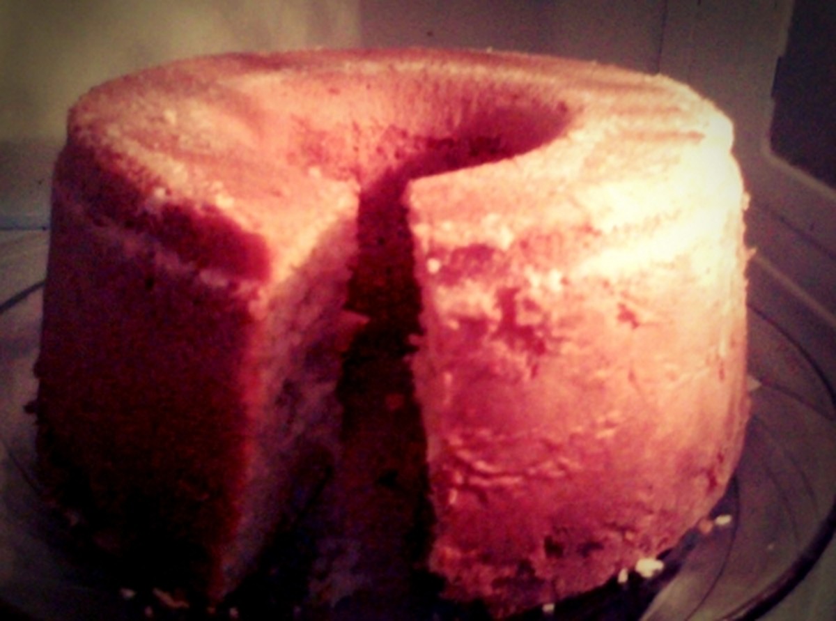 Bolo simples fofinho, rápido e prático | Bolos | Receitas