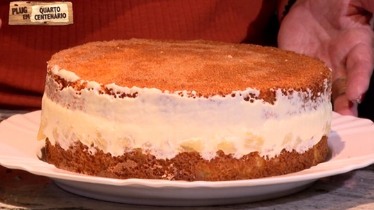 Bolo Três Leites com Abacaxi