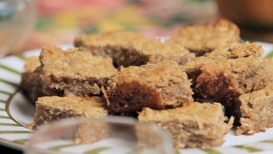 Receita de bolo de chocolate sem leite fácil de fazer - MundoBoaForma