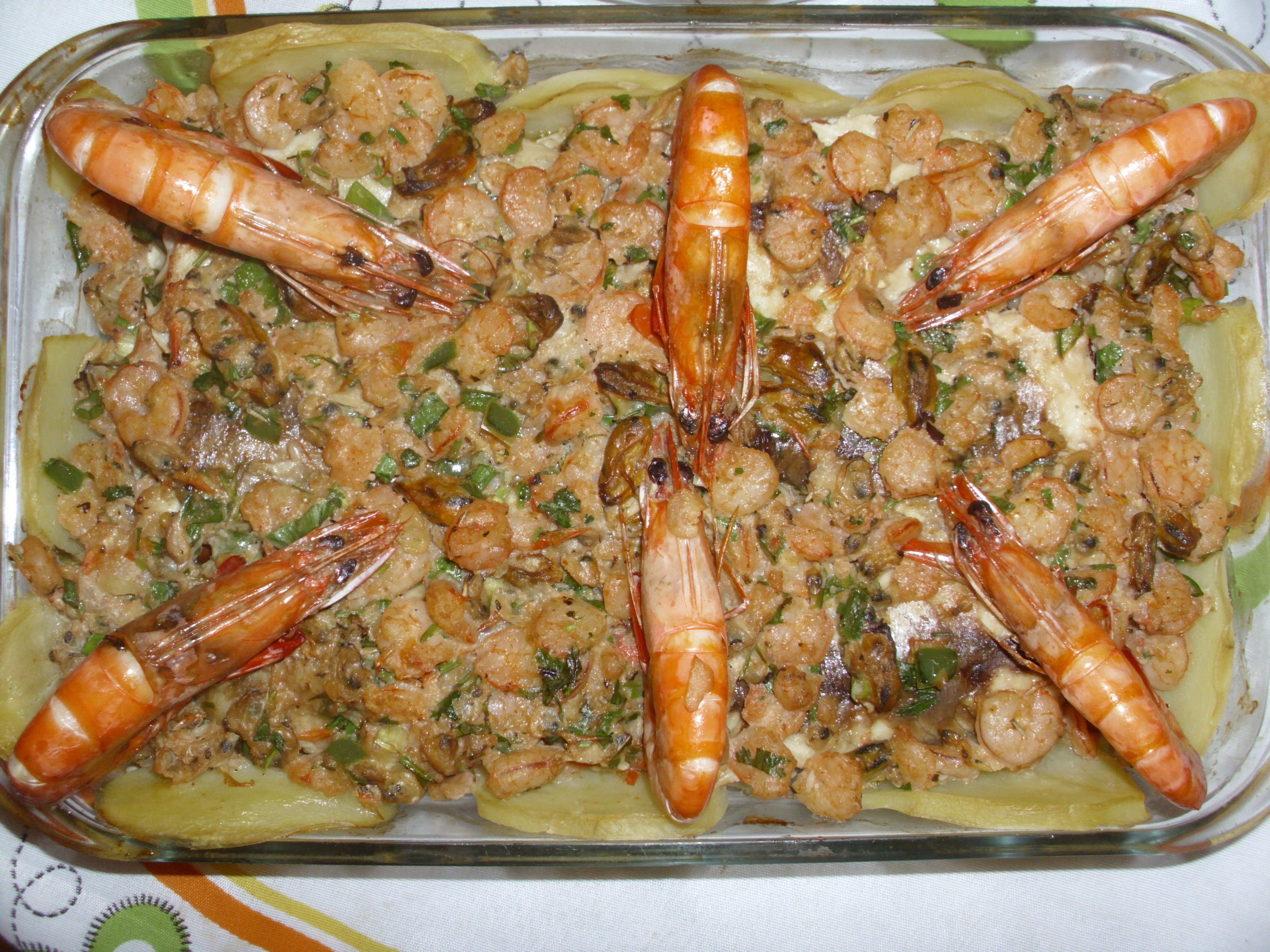 Filé de Bicuda Com Molho de Camarão | Receitas