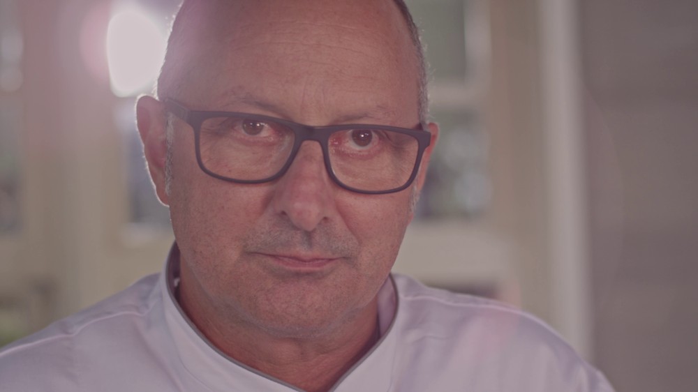 Desafie-se na cozinha com receita autoral do renomado Chef Celso Freire