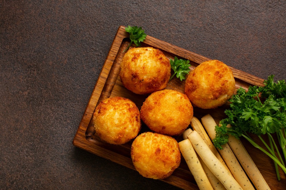 Bolinha crocante de batata: aprenda a receita