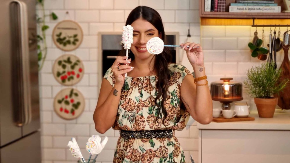 Fernanda Bande, do BBB 24, comenta futuro na confeitaria: 'Quem sabe até uma loja'