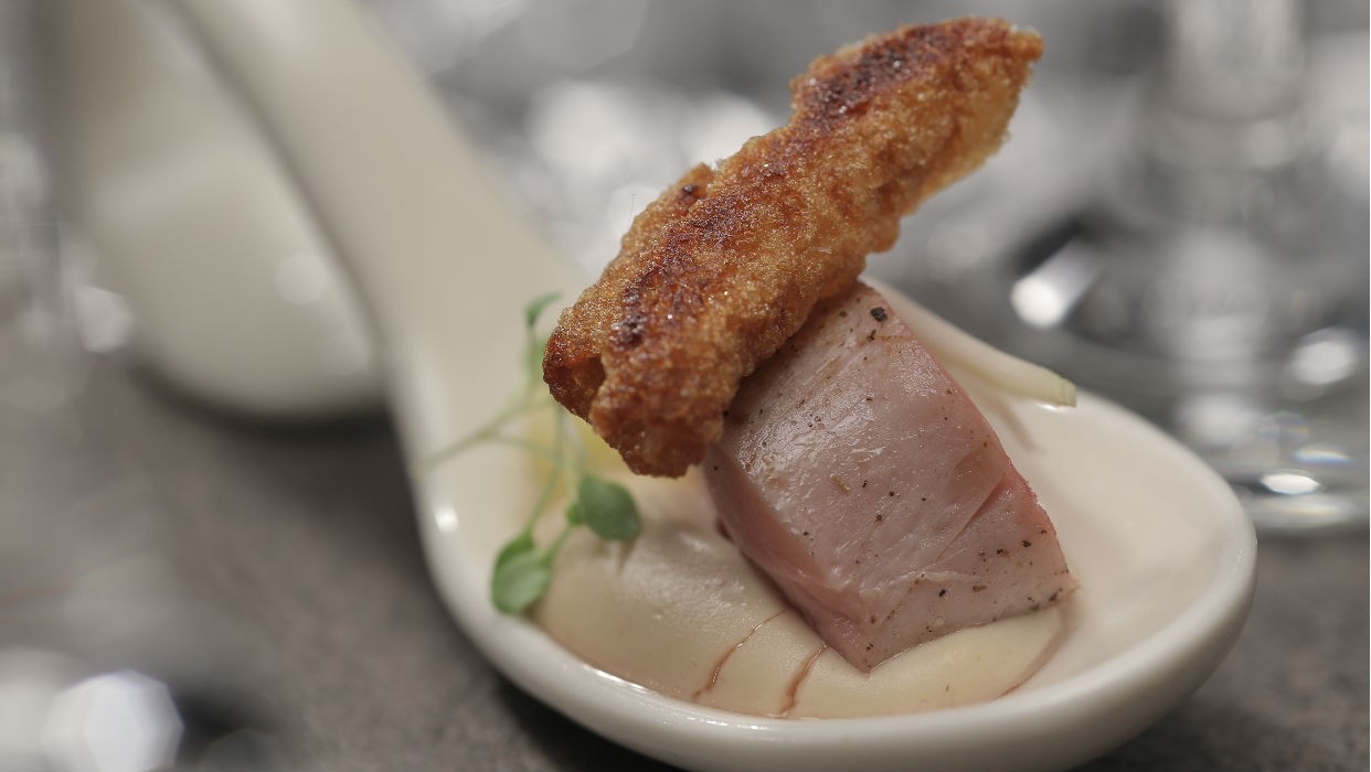 Filet mignon de porco com purê de castanhas | Receitas