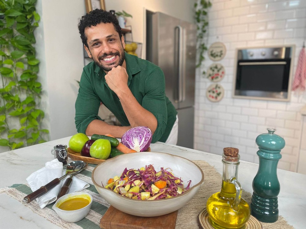 Salada crua com molho de mostarda e mel do Amaury Lorenzo