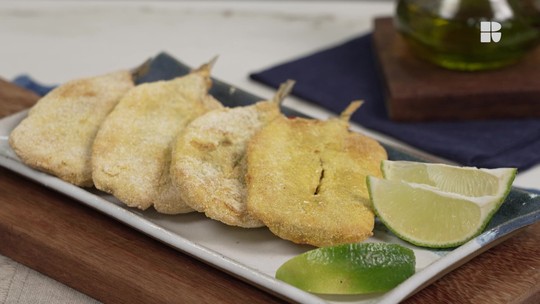 Sardinhas fresquinhas na air fryer com limão