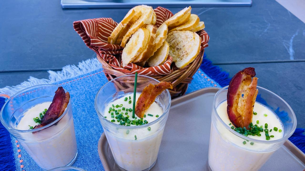 Flan salgado com ovos no vapor
