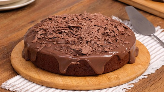 15 receitas de bolo de chocolate fáceis e irresistíveis