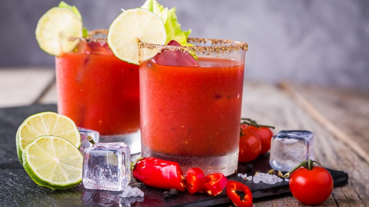 Bloody Mary Drinks e Bebidas Receitas