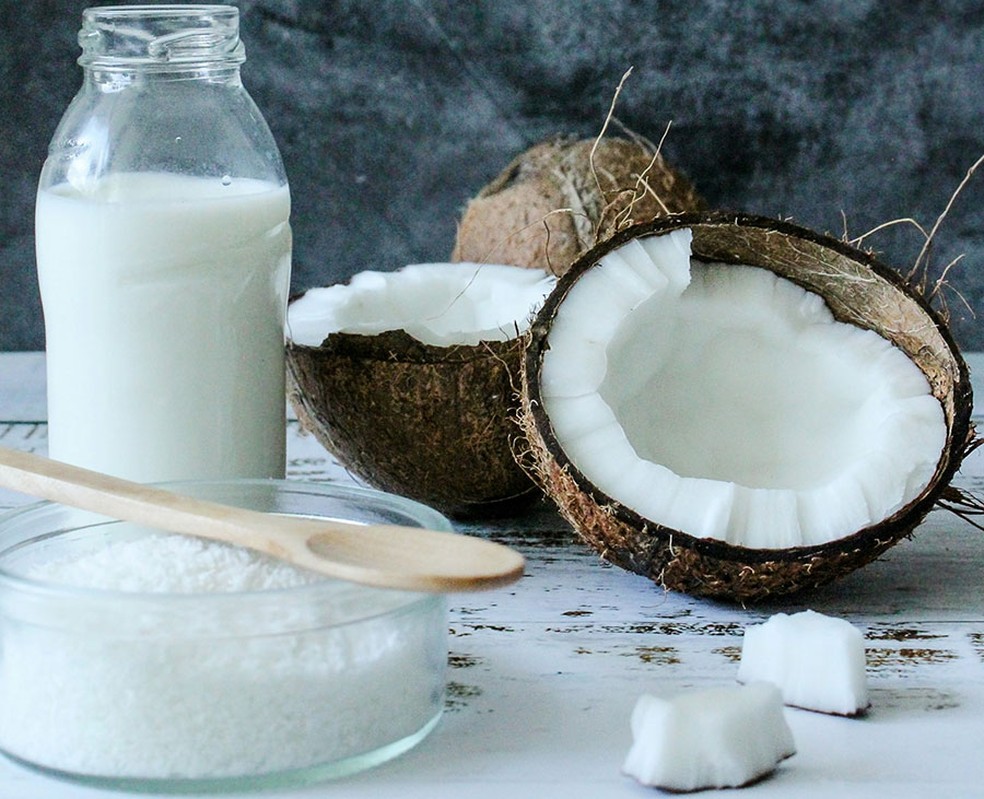 Bebida vegetal de coco — Foto: Reprodução/Unsplash