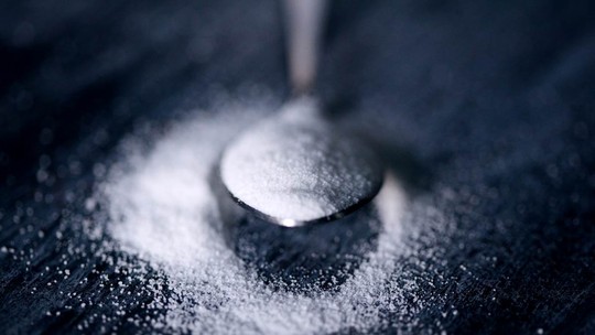 Aprenda como diminuir o consumo de açúcar - Foto: (Receitas)