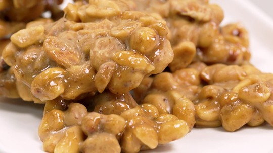 Pé de Moleque com Leite Condensado