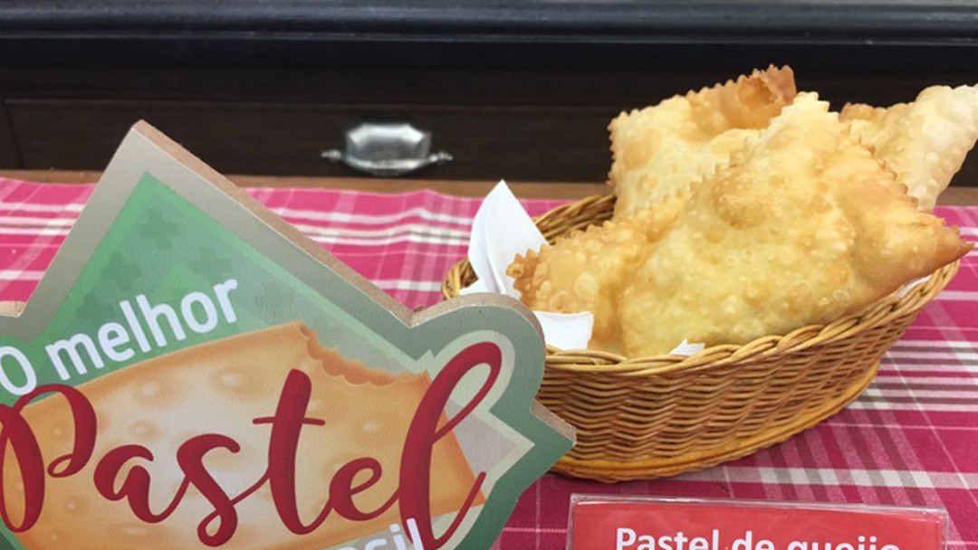 Pães e salgados > O Melhor Pastel do Brasil Pães e salgados Receitas