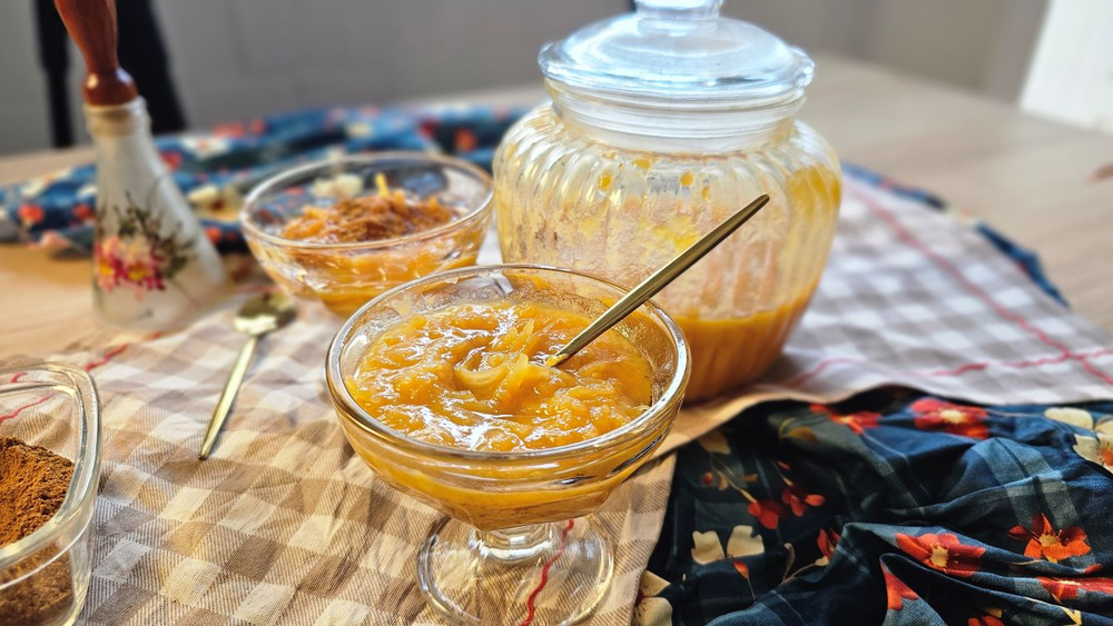Doce de coco amarelo
