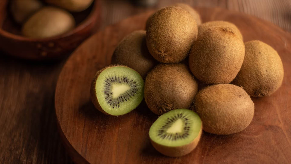 5 benefícios do kiwi para a saúde