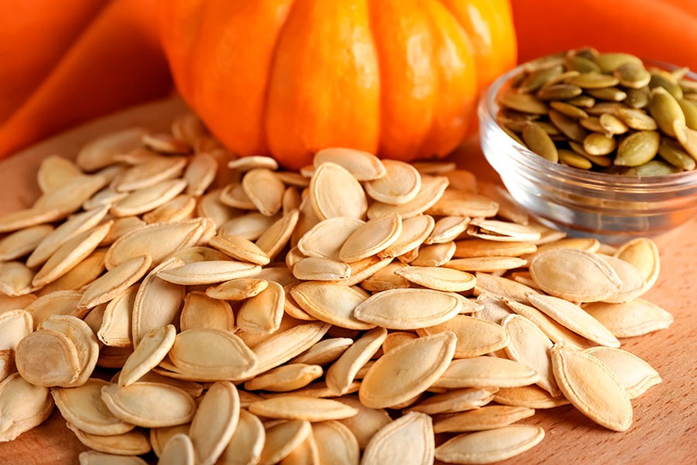 10 benefícios da semente de abóbora para a saúde | Receitas