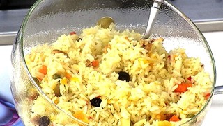 Arroz de Natal na panela de pressão