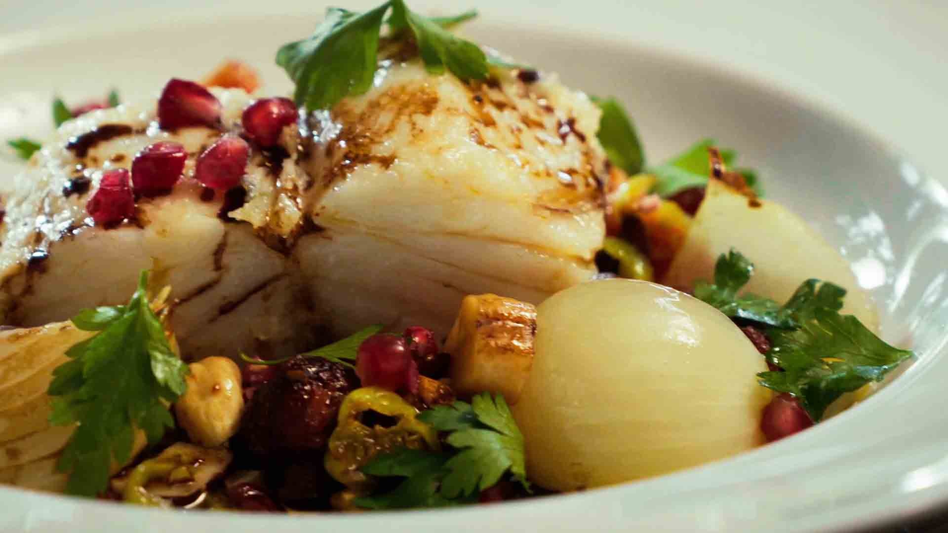 Bacalhau com romã: receita de Alex Atala para o Natal | Receitas