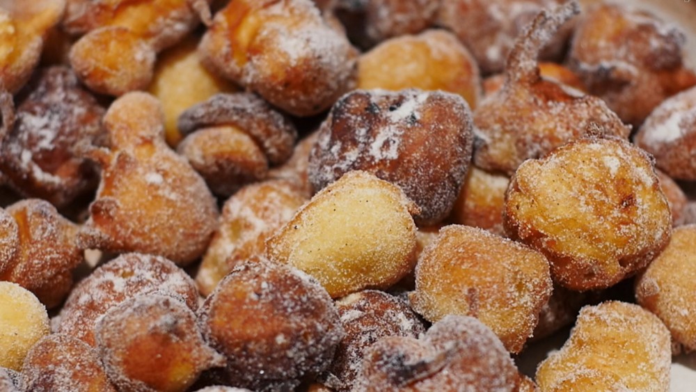 Bolinho de chuva de maçã