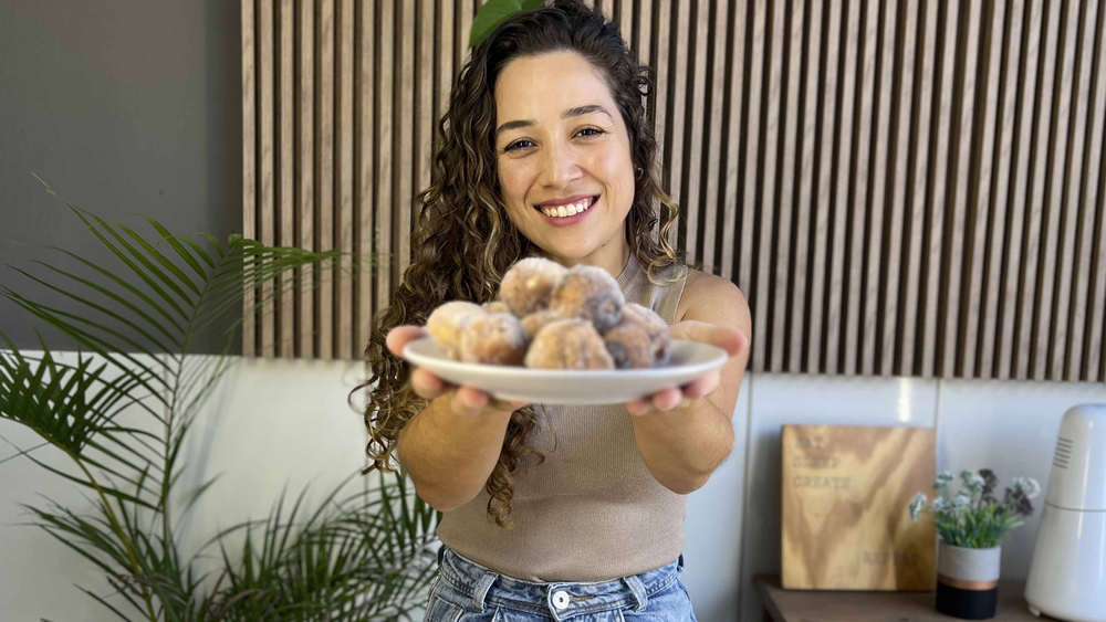 Bolinho de chuva com bombom