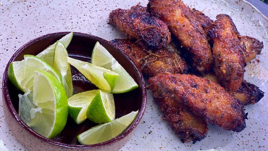 Tulipas de frango com goiabada e tomilho na air fryer
