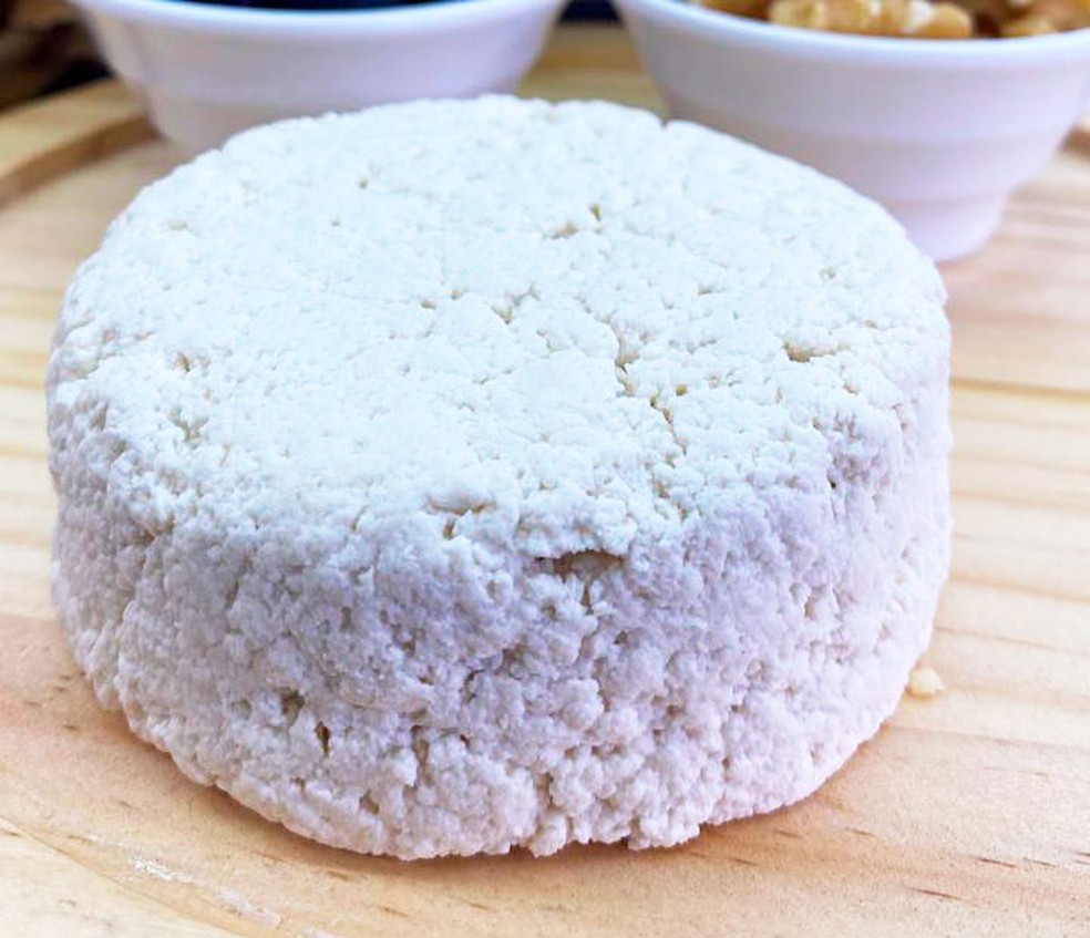 Ricota cremosa caseira com 3 ingredientes — Foto: Daniela Meira/Globo