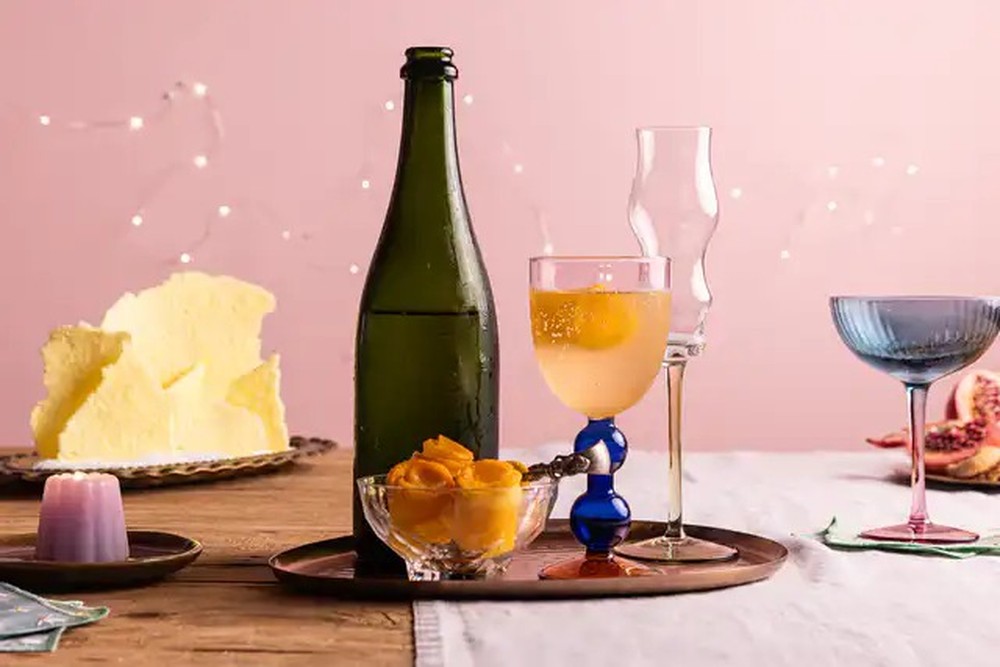 Drink de sidra com flor de laranja