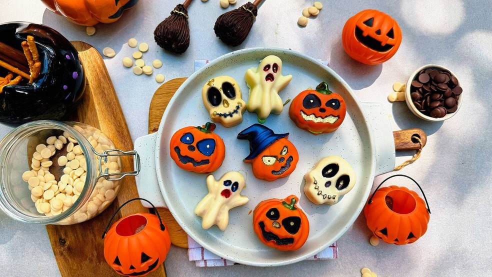 Bombom de marshmallow de limão — Foto: Larissa Soares