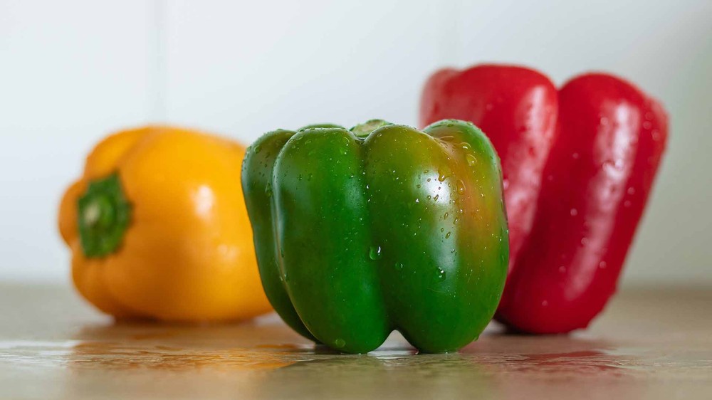 Por que o pimentão verde é mais barato? Especialista explica