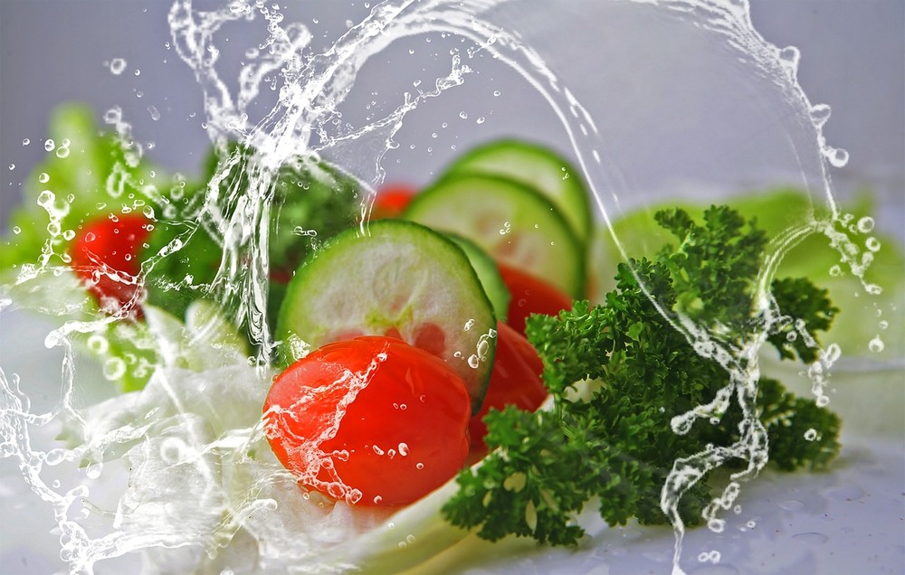 Agosto Azul e Vermelho alerta para a importância da saúde vascular. Isso inclui o que você come ou deixa de comer
