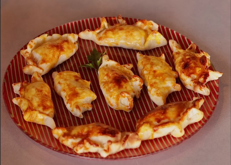 Pastel de mandioca com queijo Casa Nossa