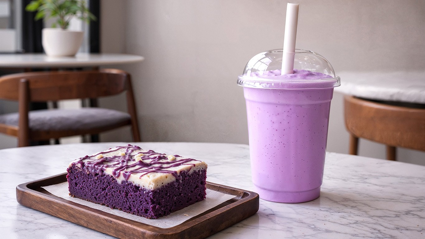 Ube Latte Cremoso Viral: Receita do Drink Roxo - Receitas Práticas